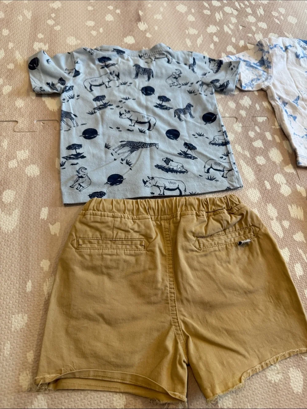 Sovereign Code Boys 18M Bundle 2 Matching Outfits 4 Pc Safari & Marble Sets